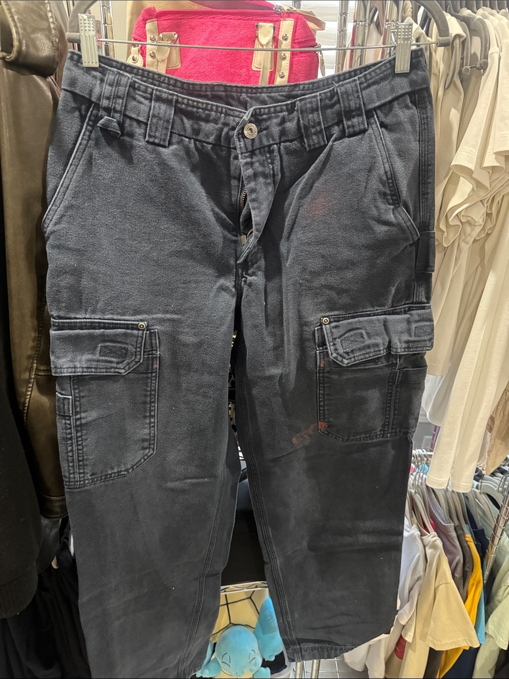 Duluth Trading Co Navy Cargo Pants with Utility Pockets
